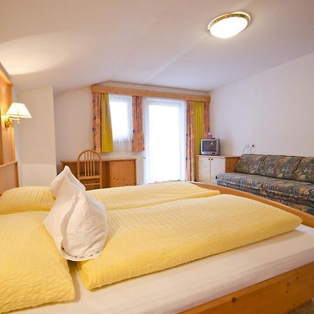 Apart-Pension Wasserfall Neustift im Stubaital Exterior photo
